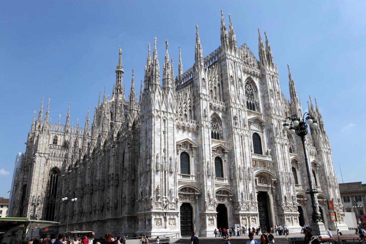 Hotel Michelangelo Milan Exterior photo